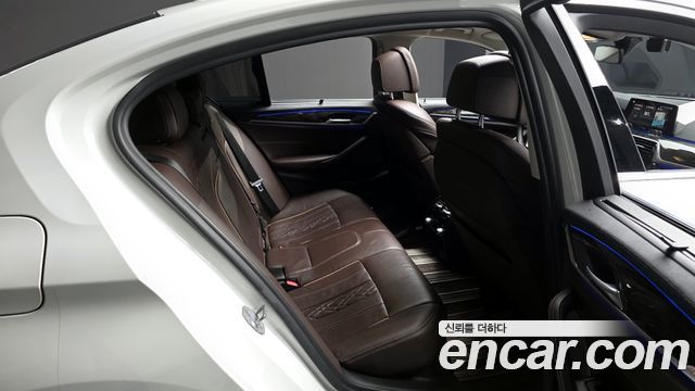 BMW 5-Series 530d Luxury Plus