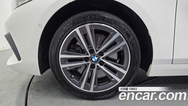 BMW 1-Series 120i Advantage