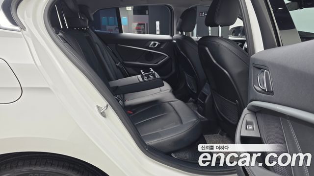BMW 1-Series 120i Advantage
