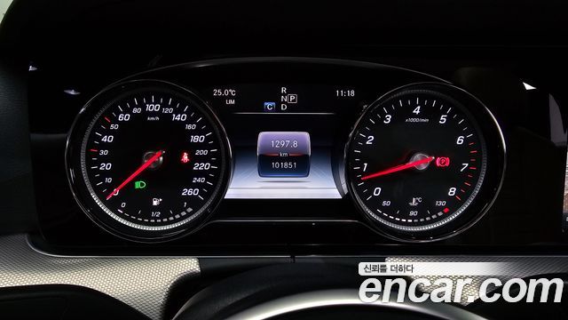 Mercedes-Benz E-Class E300 Avantgarde