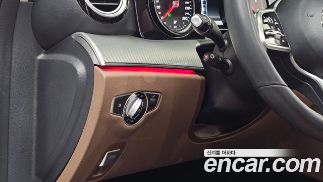 Mercedes-Benz E-Class E300 Avantgarde