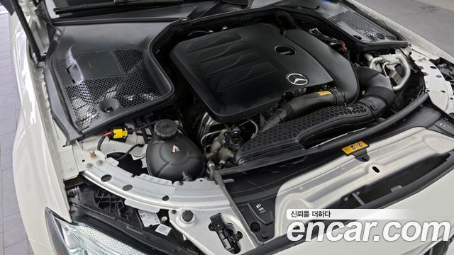 Mercedes-Benz C-Class C200 Cabriolet