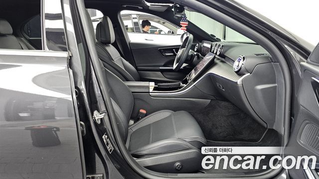 Mercedes-Benz C-Class C300 4MATIC Avantgarde