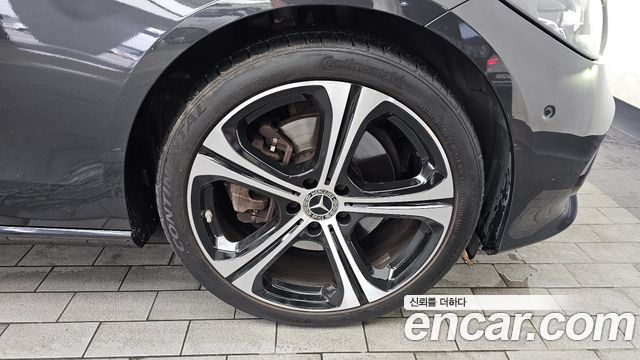 Mercedes-Benz C-Class C300 4MATIC Avantgarde