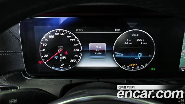 Mercedes-Benz E-Class E220d Coupe