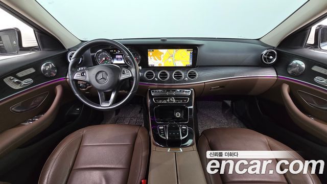 Mercedes-Benz E-Class E220d Avantgarde