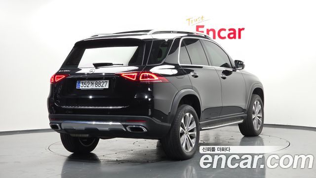 Mercedes-Benz GLE-Class GLE300d 4MATIC