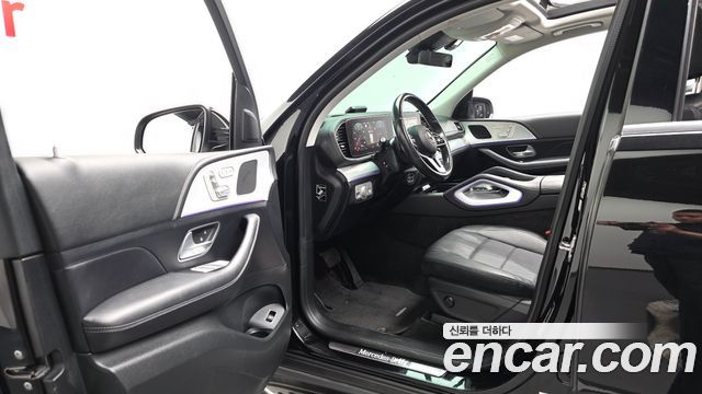 Mercedes-Benz GLE-Class GLE300d 4MATIC
