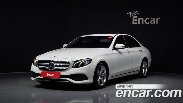 Mercedes-Benz E-Class E200 Avantgarde