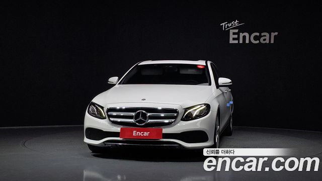 Mercedes-Benz E-Class E200 Avantgarde