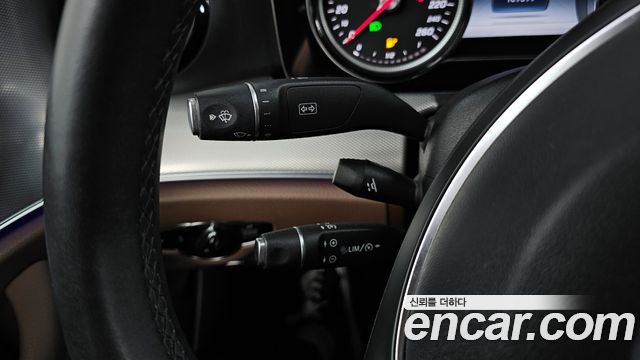 Mercedes-Benz E-Class E200 Avantgarde
