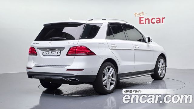 Mercedes-Benz GLE-Class GLE350 d 4MATIC