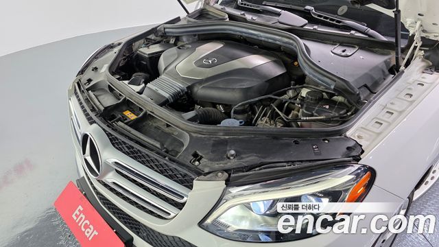 Mercedes-Benz GLE-Class GLE350 d 4MATIC
