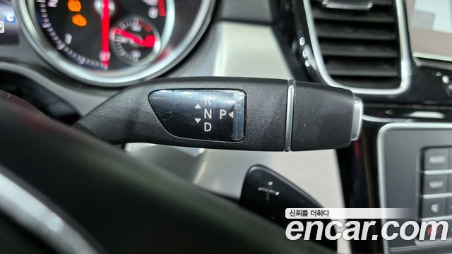 Mercedes-Benz GLE-Class GLE350 d 4MATIC