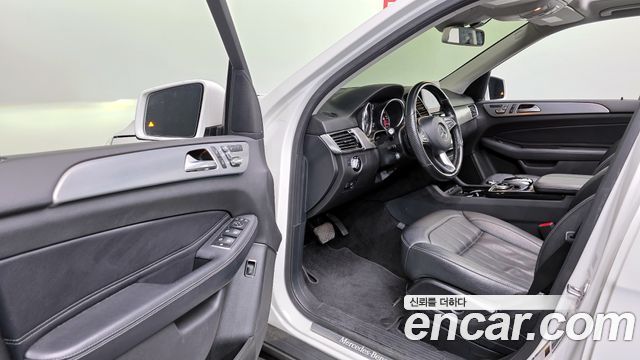 Mercedes-Benz GLE-Class GLE350 d 4MATIC