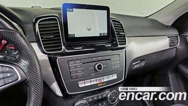 Mercedes-Benz GLE-Class GLE350 d 4MATIC