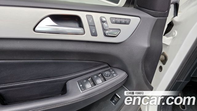 Mercedes-Benz GLE-Class GLE350 d 4MATIC