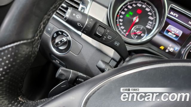 Mercedes-Benz GLE-Class GLE350 d 4MATIC
