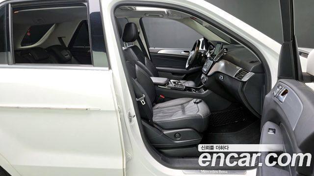Mercedes-Benz GLE-Class GLE350 d 4MATIC