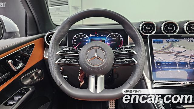 Mercedes-Benz GLC-Class GLC300 4MATIC AMG Line