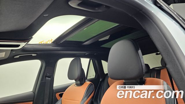 Mercedes-Benz GLC-Class GLC300 4MATIC AMG Line