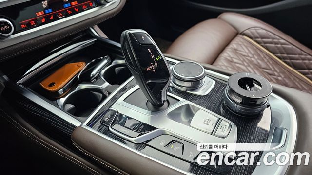 BMW 7-Series 745Le iPerformance M Sport