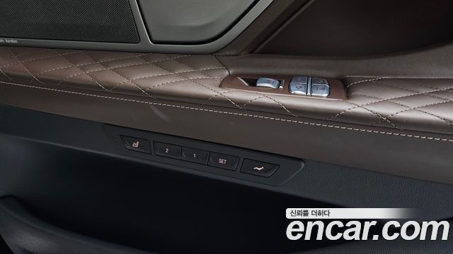 BMW 7-Series 745Le iPerformance M Sport