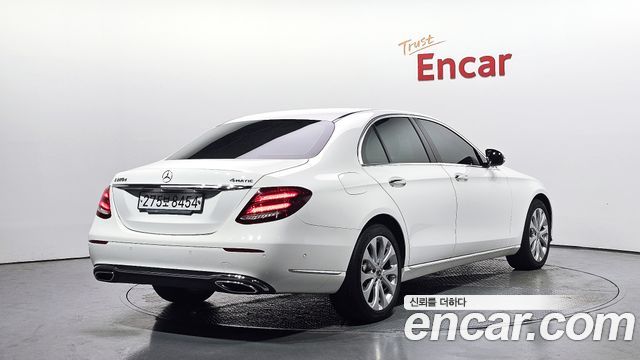 Mercedes-Benz E-Class E220d Exclusive