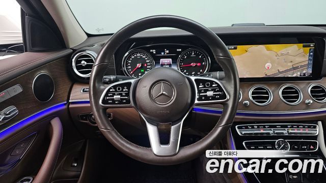 Mercedes-Benz E-Class E220d Exclusive
