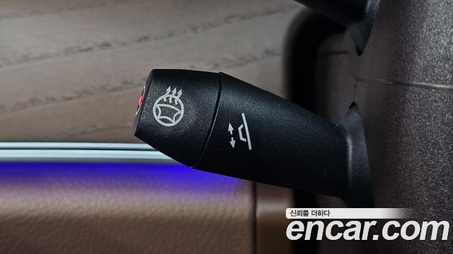 Mercedes-Benz E-Class E220d Exclusive
