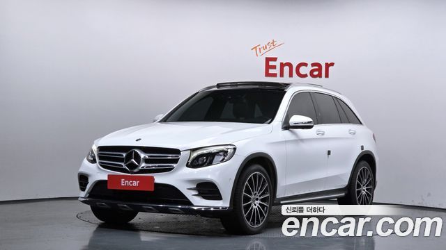 Mercedes-Benz GLC-Class GLC300 4MATIC AMG Line