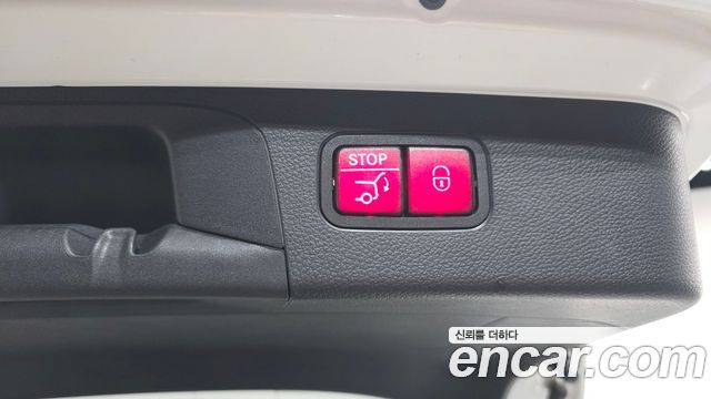 Mercedes-Benz GLC-Class GLC300 4MATIC AMG Line