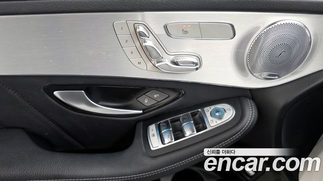 Mercedes-Benz GLC-Class GLC300 4MATIC AMG Line