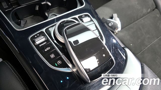 Mercedes-Benz GLC-Class GLC300 4MATIC AMG Line