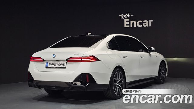 BMW 5-Series 520i M Sport