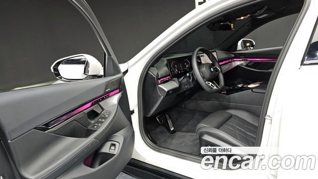 BMW 5-Series 520i M Sport
