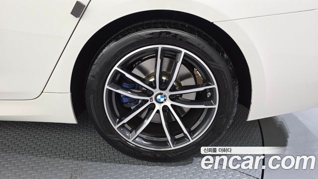 BMW 5-Series 520i M Sport