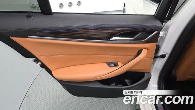 BMW 5-Series 520i M Sport
