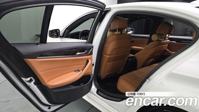 BMW 5-Series 520i M Sport