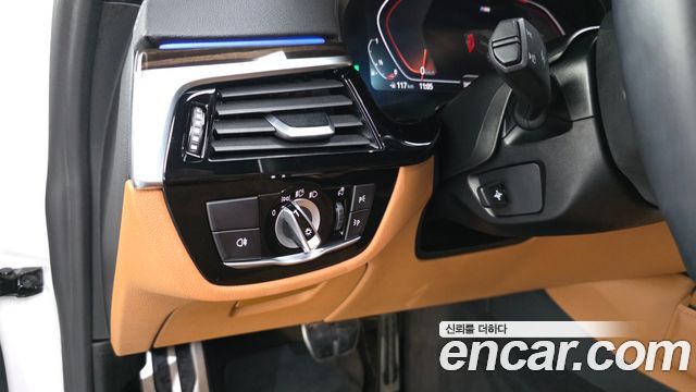 BMW 5-Series 520i M Sport