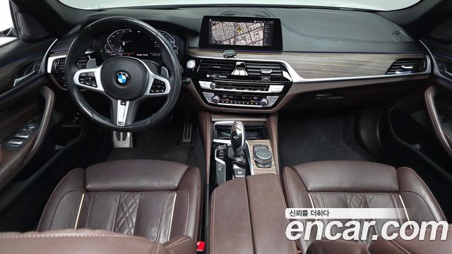 BMW 5-Series 530e M Sport