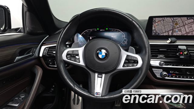 BMW 5-Series 530e M Sport
