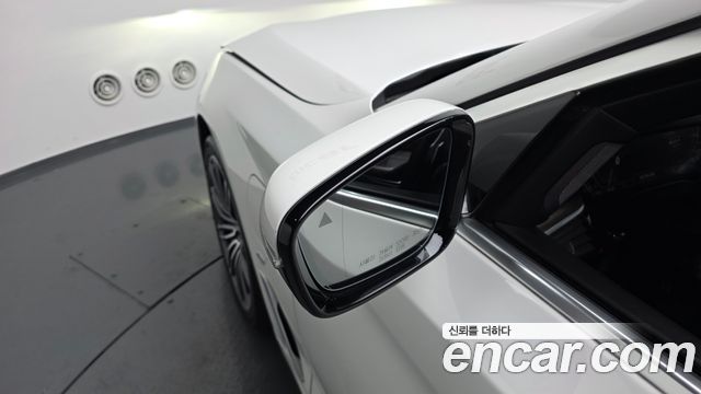 BMW 5-Series 530e M Sport