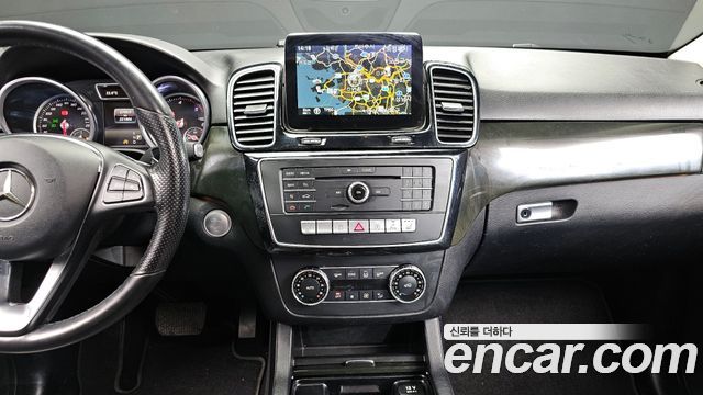 Mercedes-Benz GLE-Class GLE250 d 4MATIC