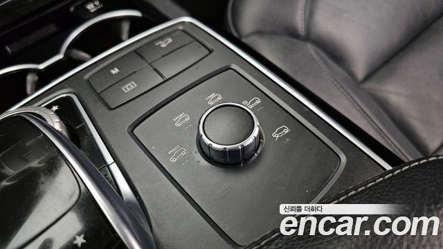 Mercedes-Benz GLE-Class GLE250 d 4MATIC