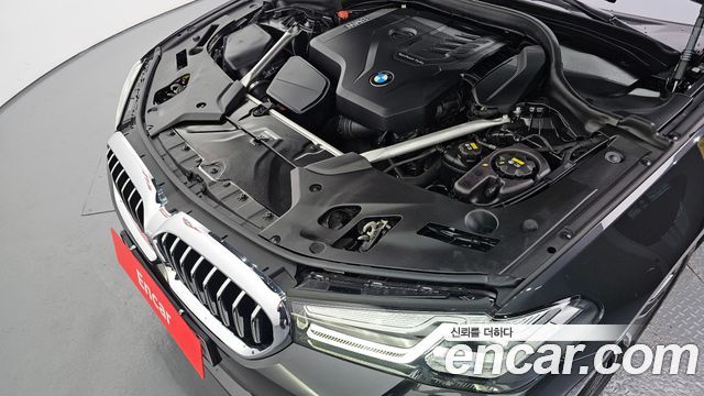 BMW 5-Series 520i M Sport