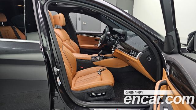 BMW 5-Series 520i M Sport