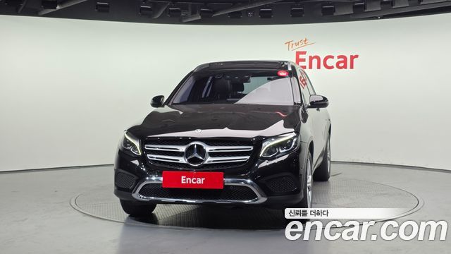 Mercedes-Benz GLC-Class GLC220 d 4MATIC