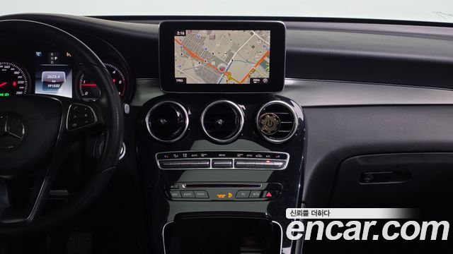 Mercedes-Benz GLC-Class GLC220 d 4MATIC