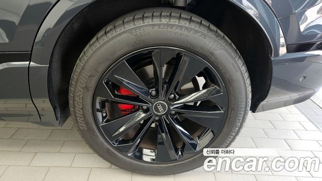 Audi Q6 e-tron Performance